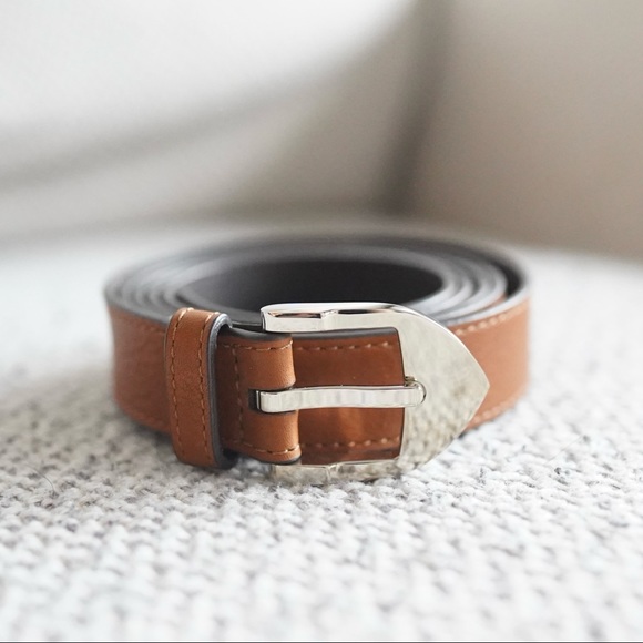 Louis Vuitton belt - Picture 2 of 6